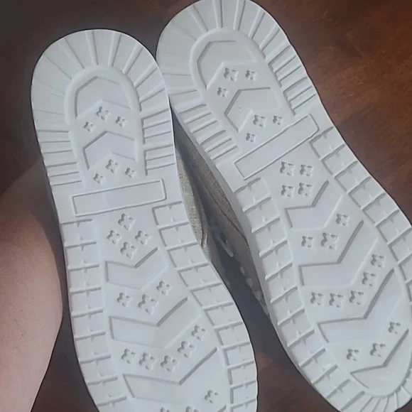 Whipstitch Sneaker 7 - Picture 6 of 6